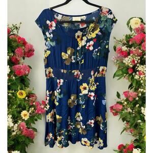 Anthropologie Maeve Dress Navy Floral sleeveless with Pockets Size SMALL Smocked